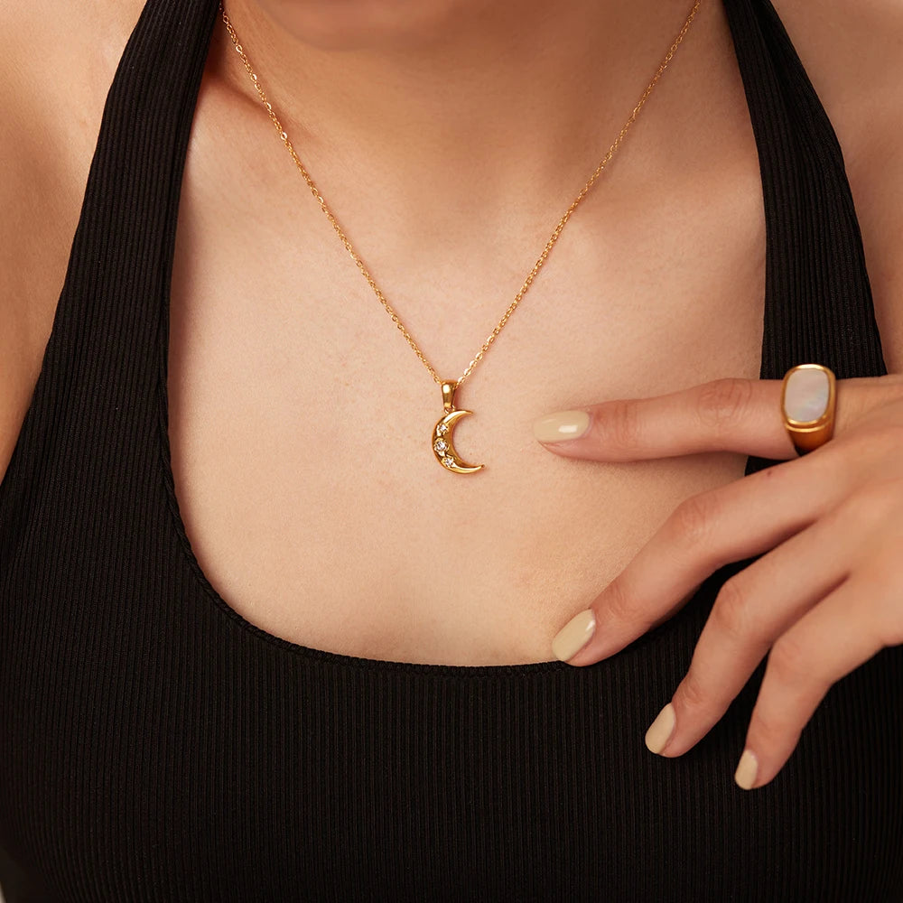 Uworld Stainless Steel Moon Necklace 18K Gold Plated Color Women waterproof Jewelry goth Zircon Pendant Necklace Birthday Gift