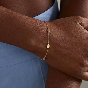 Uworld Minimalist Classic 18K Gold Color Plated Horse Eye Shaped Bracelet Trendy Waterproof Stainless Steel Women's Jewelry Gift