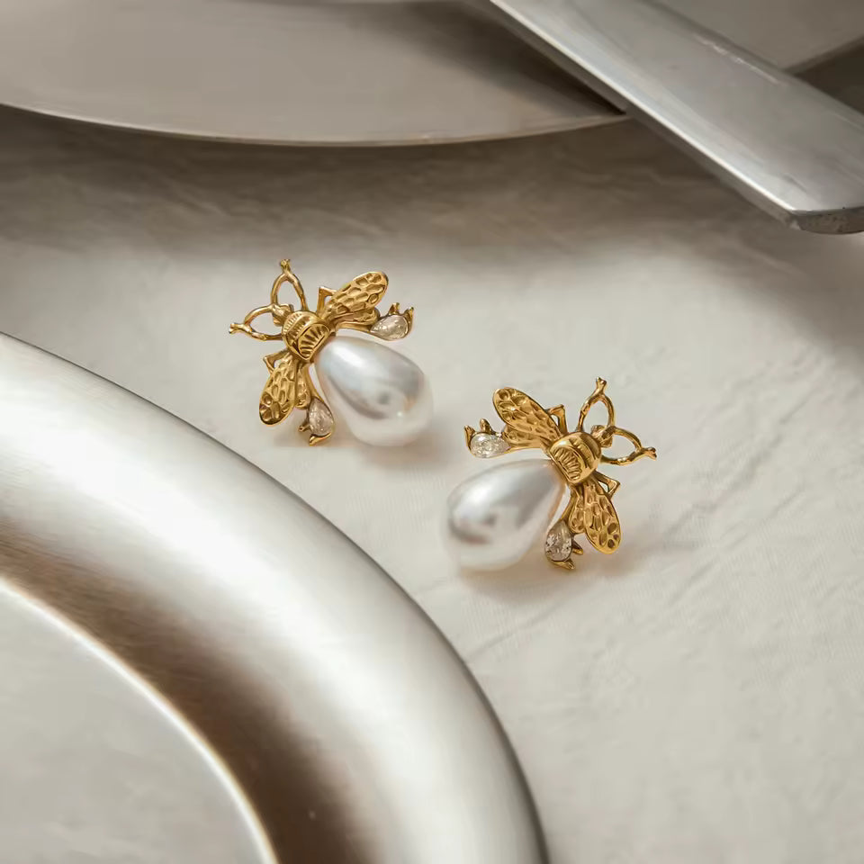Uworld Fashion Elegant 18K Gold Color Plated Stainless Steel Pearl Bee Earrings Zircon Earrings Women's Accessories Party Gifts