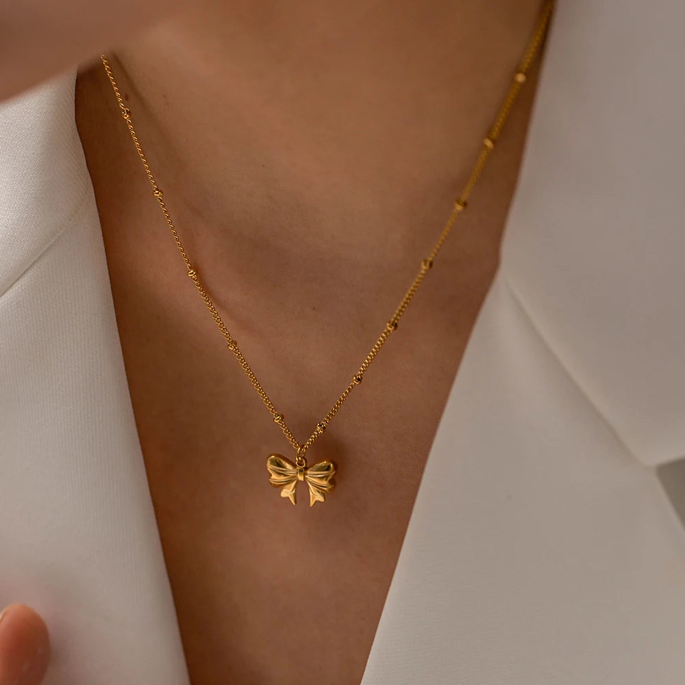 Uworld New Arrival 18K Gold Plated Charm Necklace Stainless Steel Bow Pendant Necklace for Women Trendy Charm Jewelry Waterproof