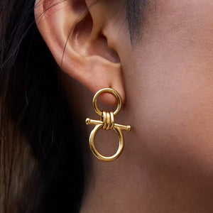 Uworld Personality 18K Gold Color Plated Equestrian Design Smooth Hollow Pendant Earring Hypoallergenic Stainless Steel Jewelry