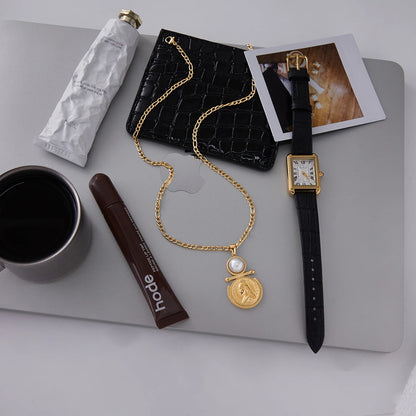 Uworld Classic Trendy 18K Gold Color Plated Inlay Resin Pearl Coin Pendant Necklace Waterproof Stainless Steel Women's Jewelry