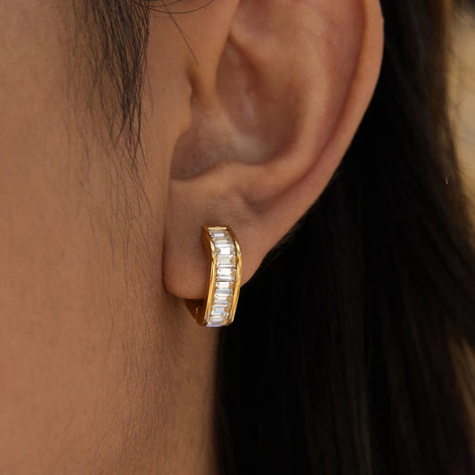 Uworld Simple Classic White Square Water Rhinestone Geometric Irregular Earrings 18K PVD Stainless Steel Women's Jewelry
