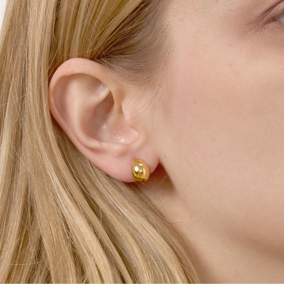 Uworld Minimalist 18K Gold Color Plated Stainless Steel Drop Shaped Ear Studs Smooth Earrings for Women's Jewelry Party Gifts