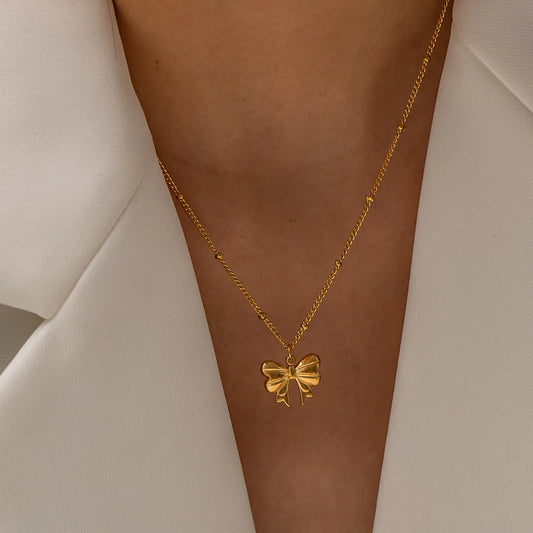 Uworld New Arrival 18K Gold Plated Charm Necklace Stainless Steel Bow Pendant Necklace for Women Trendy Charm Jewelry Waterproof