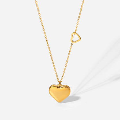 Cute 18K Gold Plated Stainless Steel Double Heart Pendant Necklace Women's Love Pendant Necklace